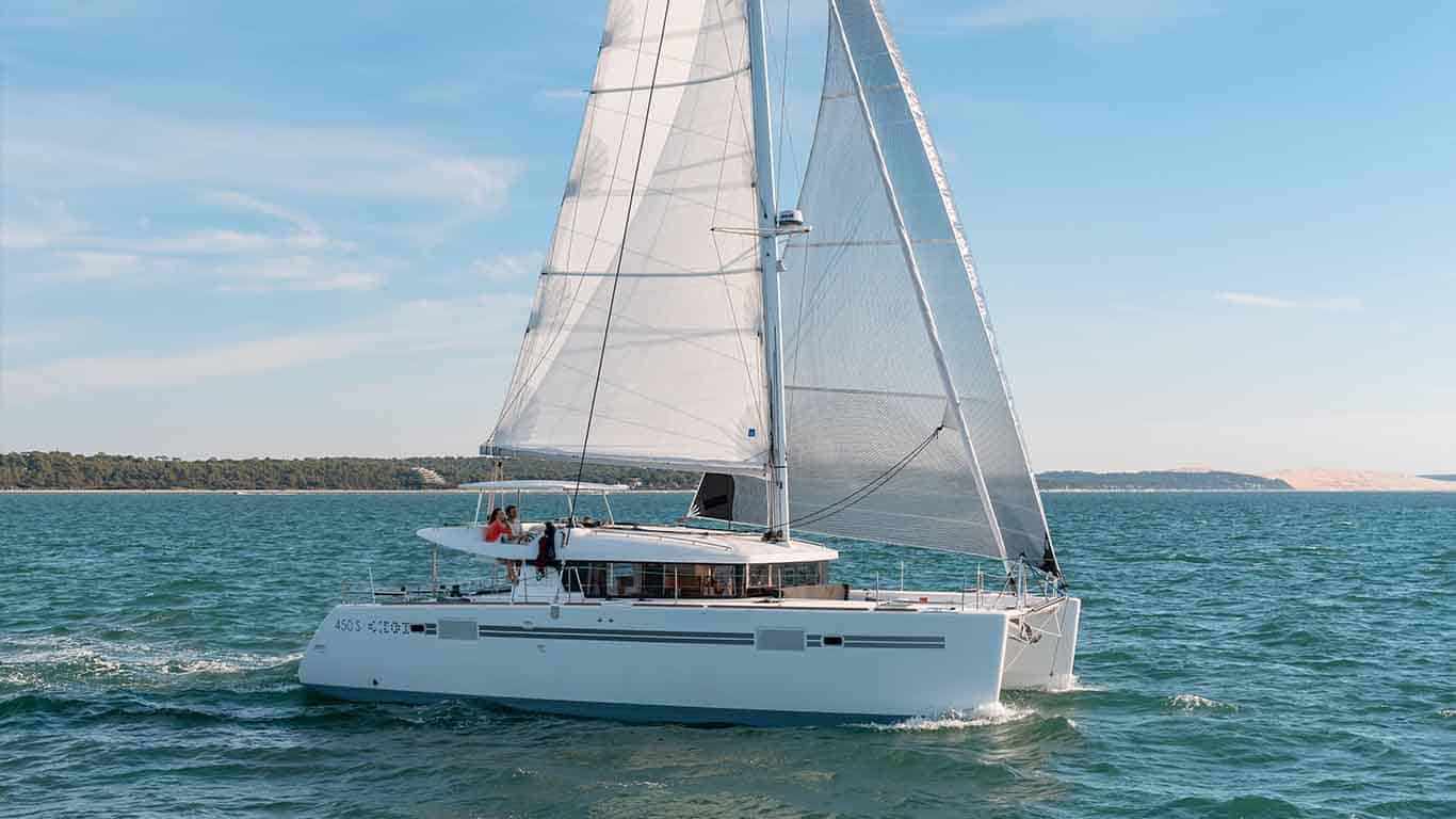 catamaran 450 lagoon