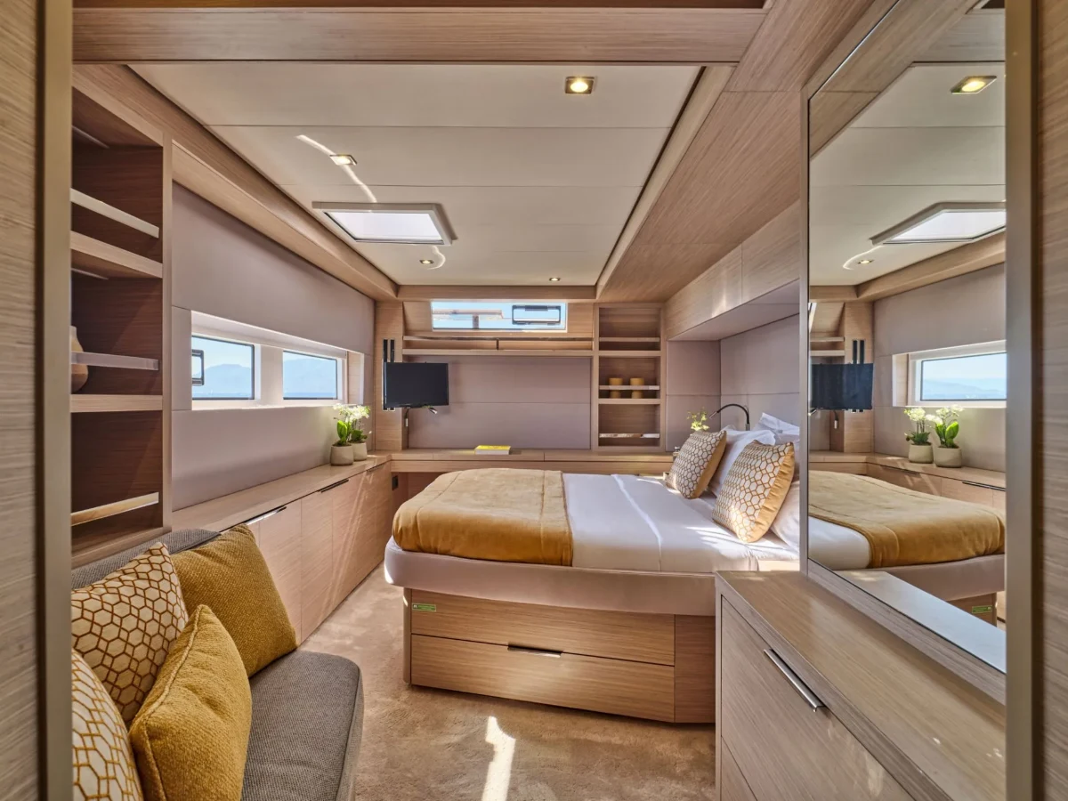 Lagoon 55 LULU – Master cabin