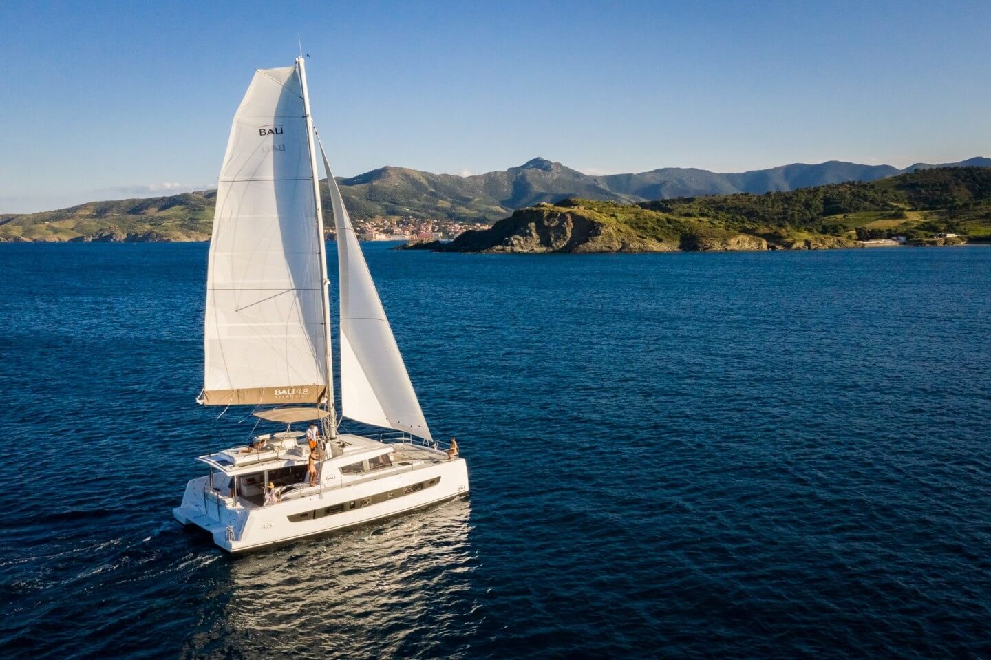 Bali 4.8 - Luxury catamarans