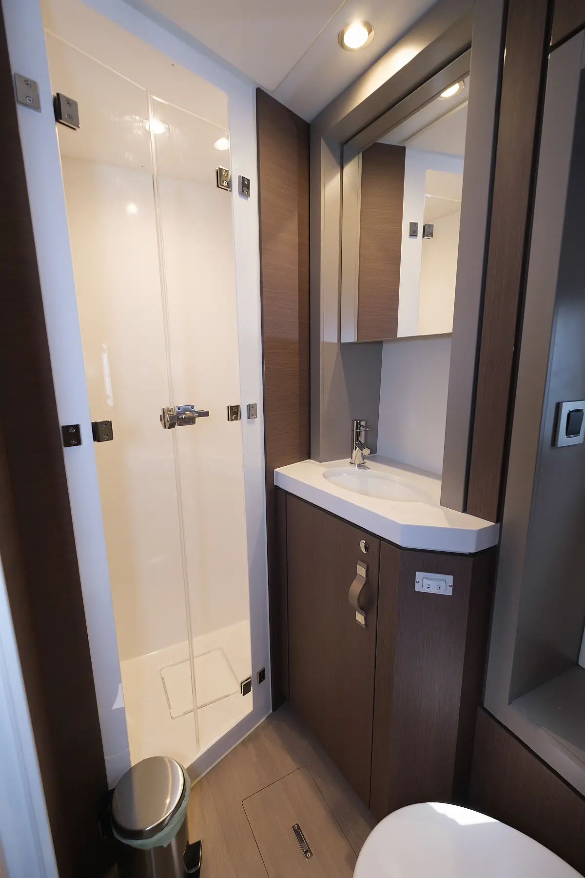 Bali 4.6 Migaloo bathroom