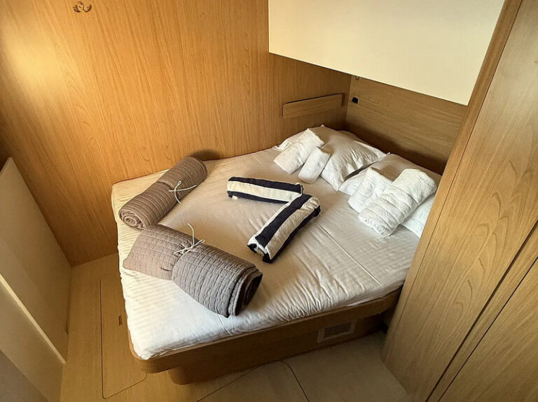 Bali 52 Xifias cabin