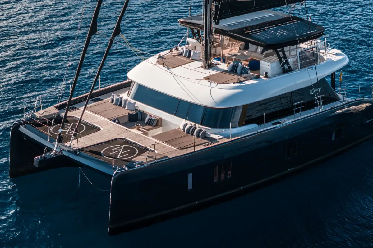 Sunreef 60 MYMARIA – Aerial view at sea