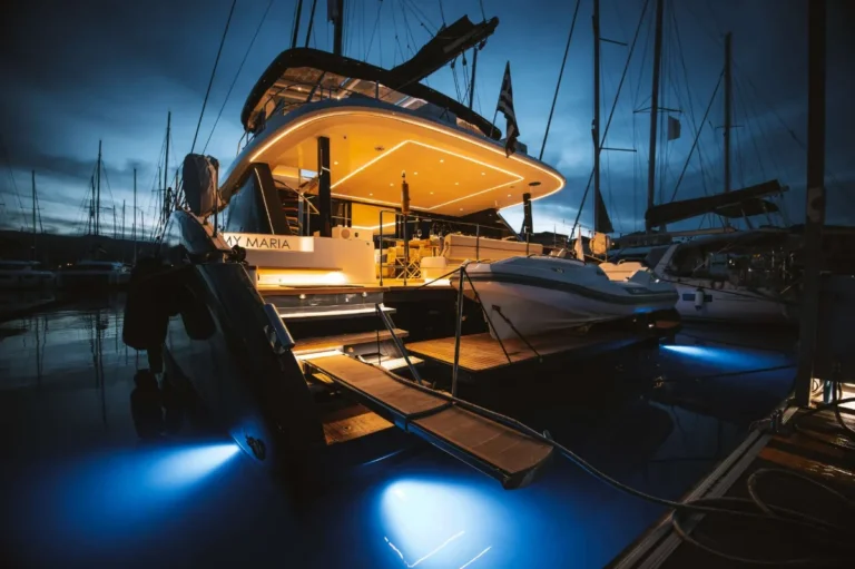 Sunreef 60 MYMARIA – At the marina by night
