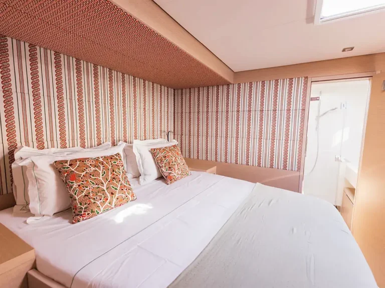 Lagoon 55 Cara cabin 2