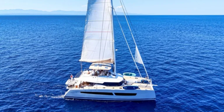 Fountaine Pajot Alegria 67 BLUESATION – sailing