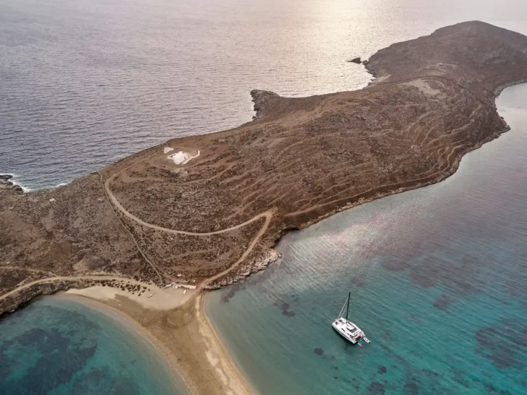 Alegria 67 DOLLY – Aerial view of DOLLY in a secluded bay