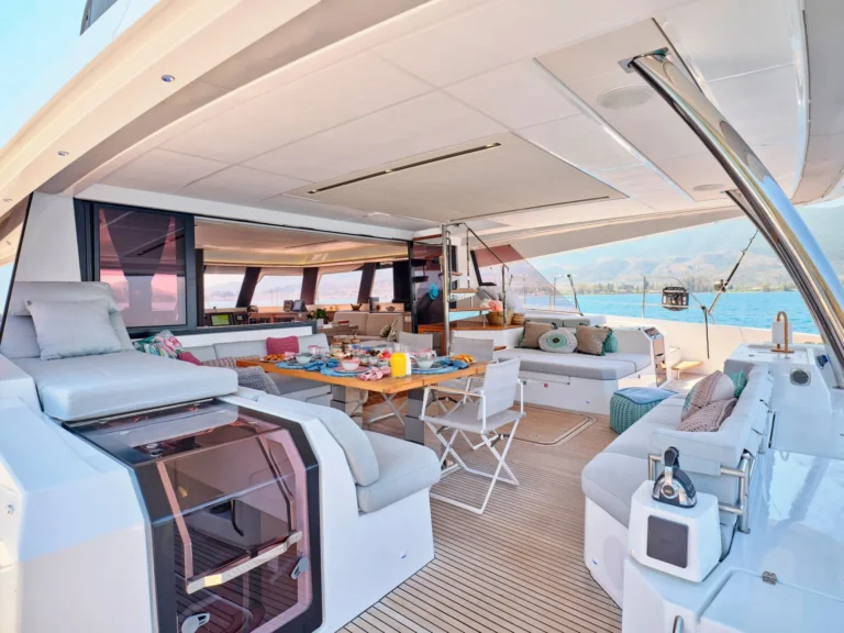 Fountaine Pajot Alegria 67 KIMATA – Aft deck lounge