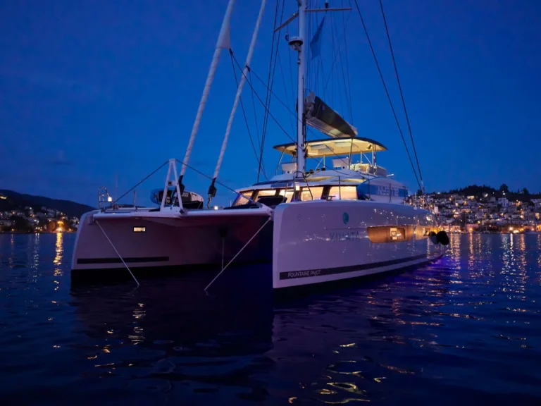 Fountaine Pajot Alegria 67 KIMATA – At anchor by night