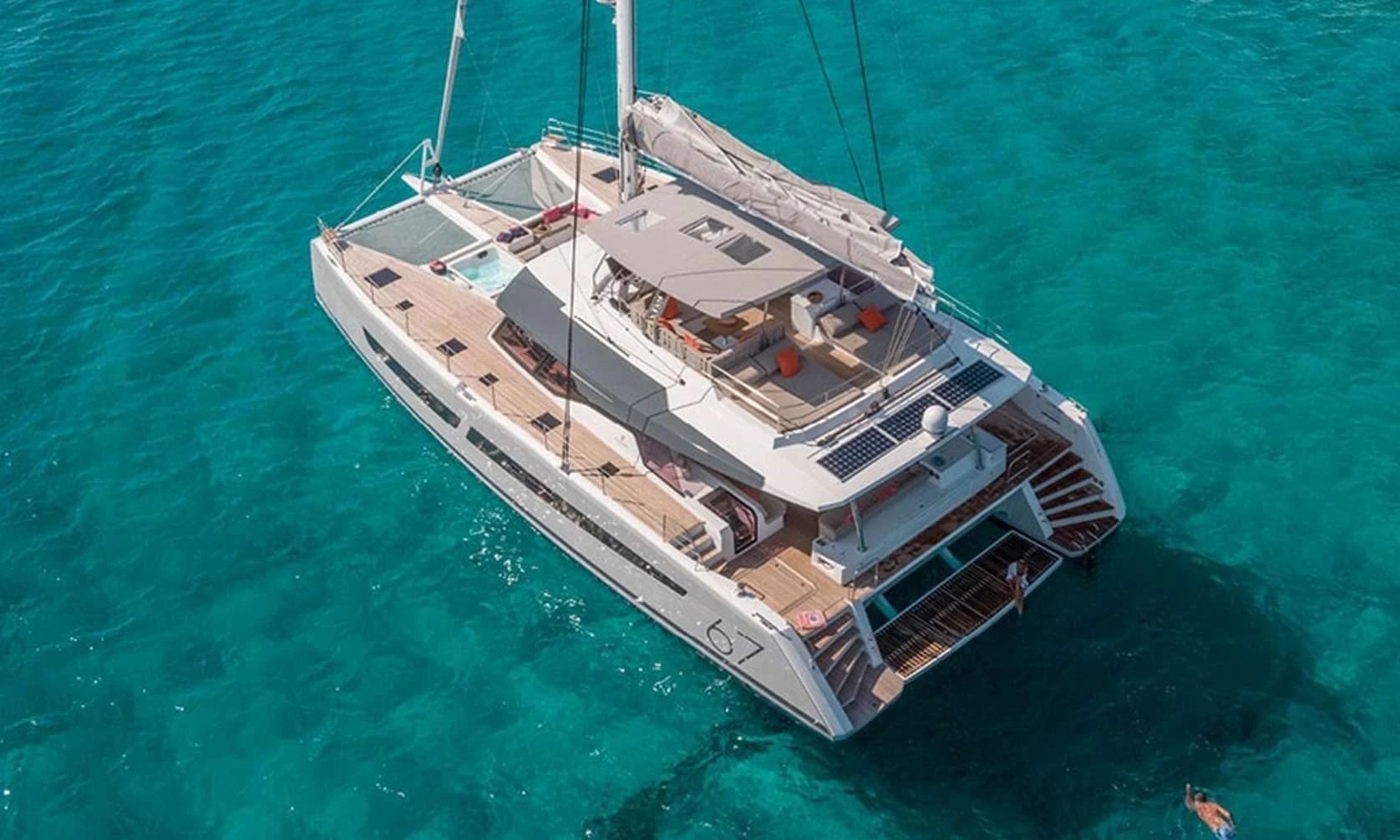 Alegria 67 LISA OF THE SEAS – Aerial view