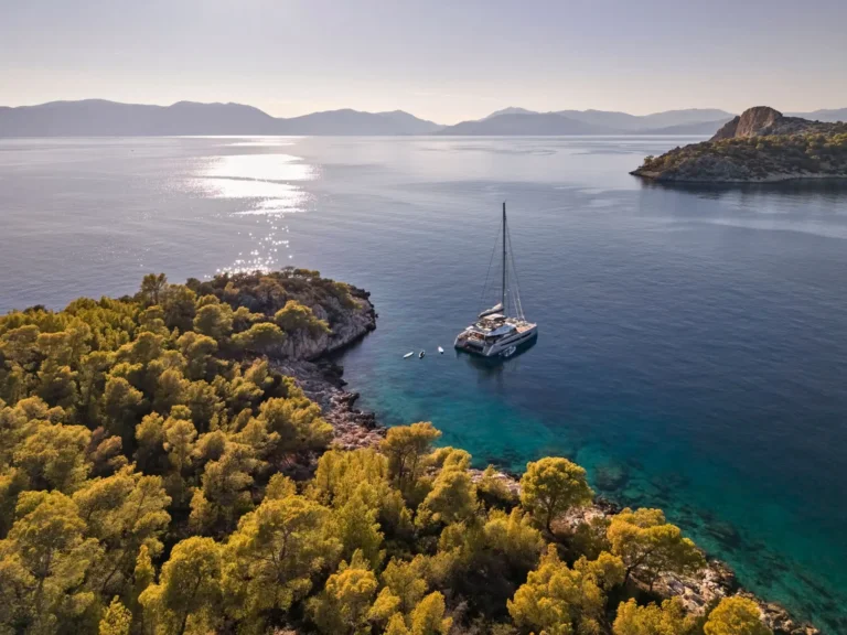 Fountaine Pajot Alegria 67 SUNMOON – Anchored in a bay