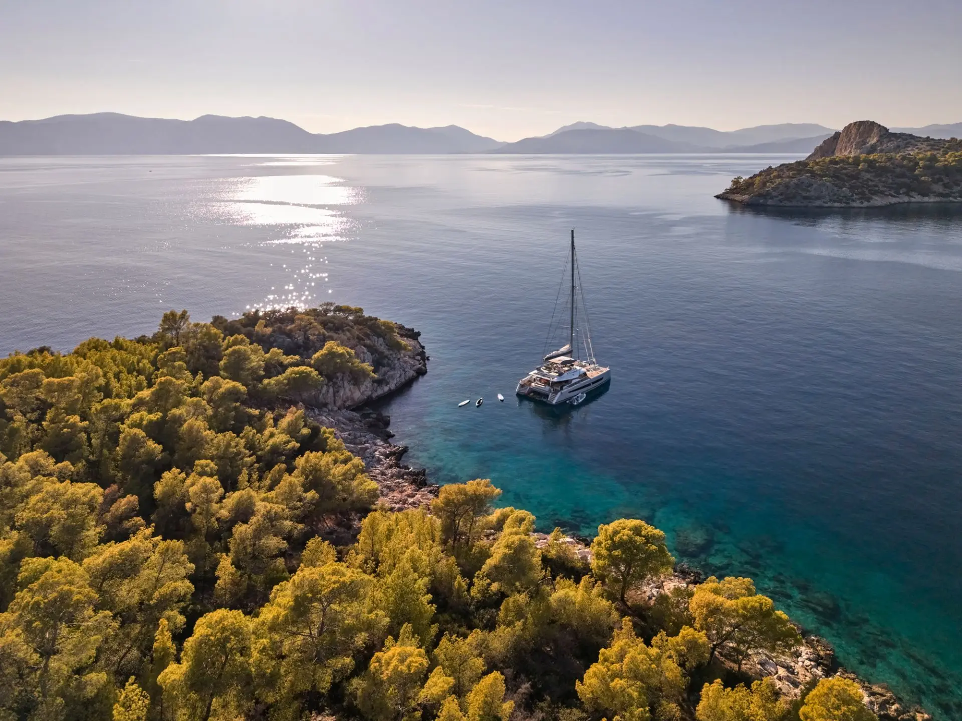 Fountaine Pajot Alegria 67 SUNMOON – Anchored in a bay