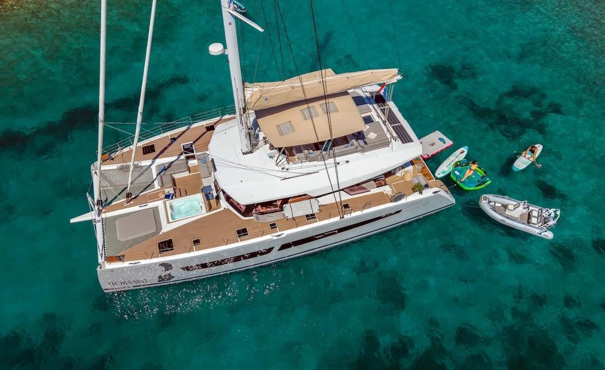 Fountaine Pajot 67 FLORAMYE – Aerial view at anchor