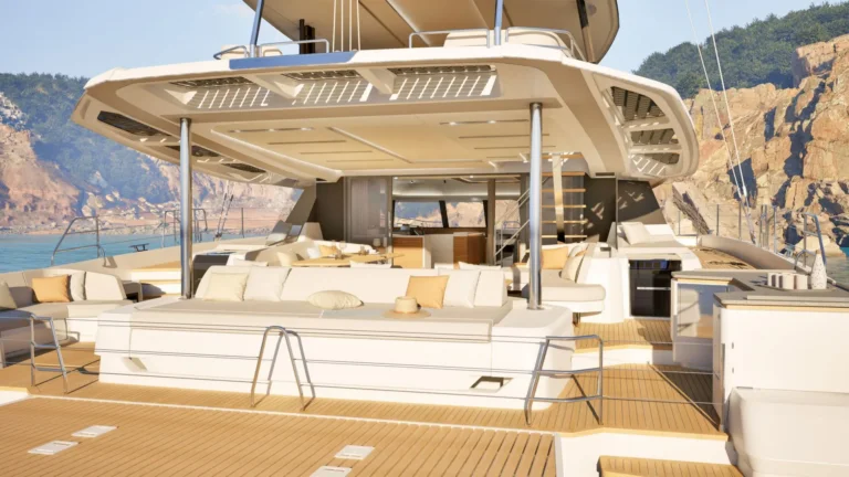 Fountaine Pajot power catamaran ELLY II – Aft deck