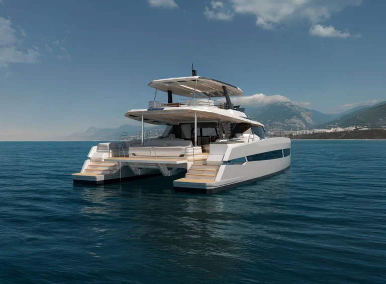 Fountaine Pajot power catamaran ELLY II – At anchor