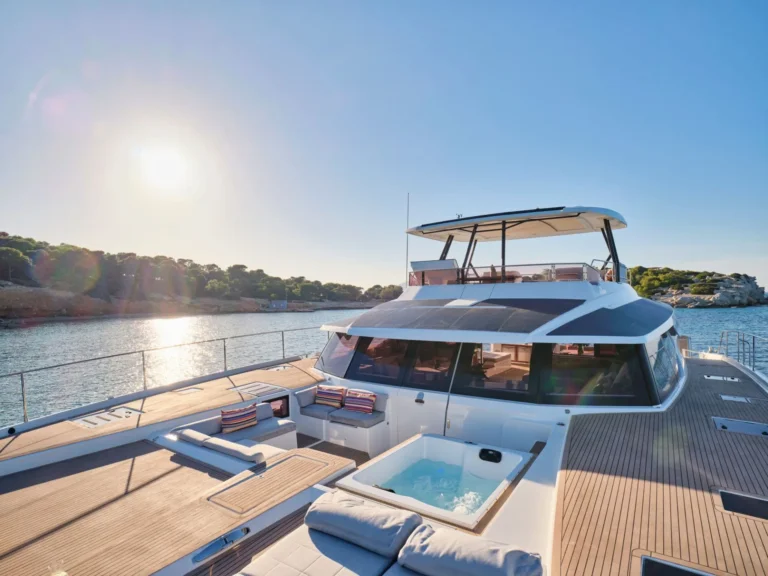 Fountaine Pajot Power 67 ALENA – Foredeck from the bow