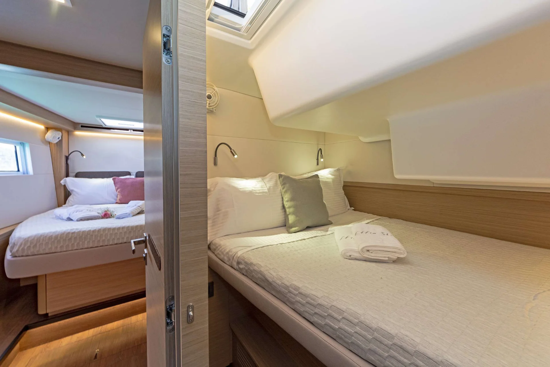Lagoon 51 EFFIE STAR – French double cabin
