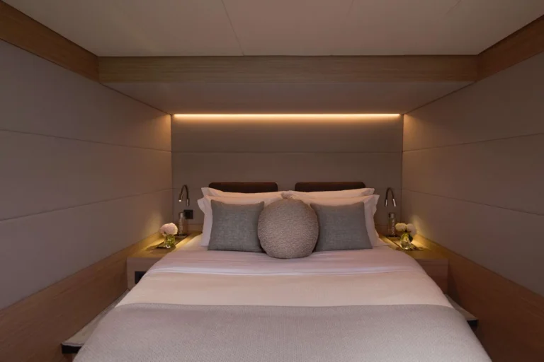 Lagoon 55 DREAM – Queen cabin