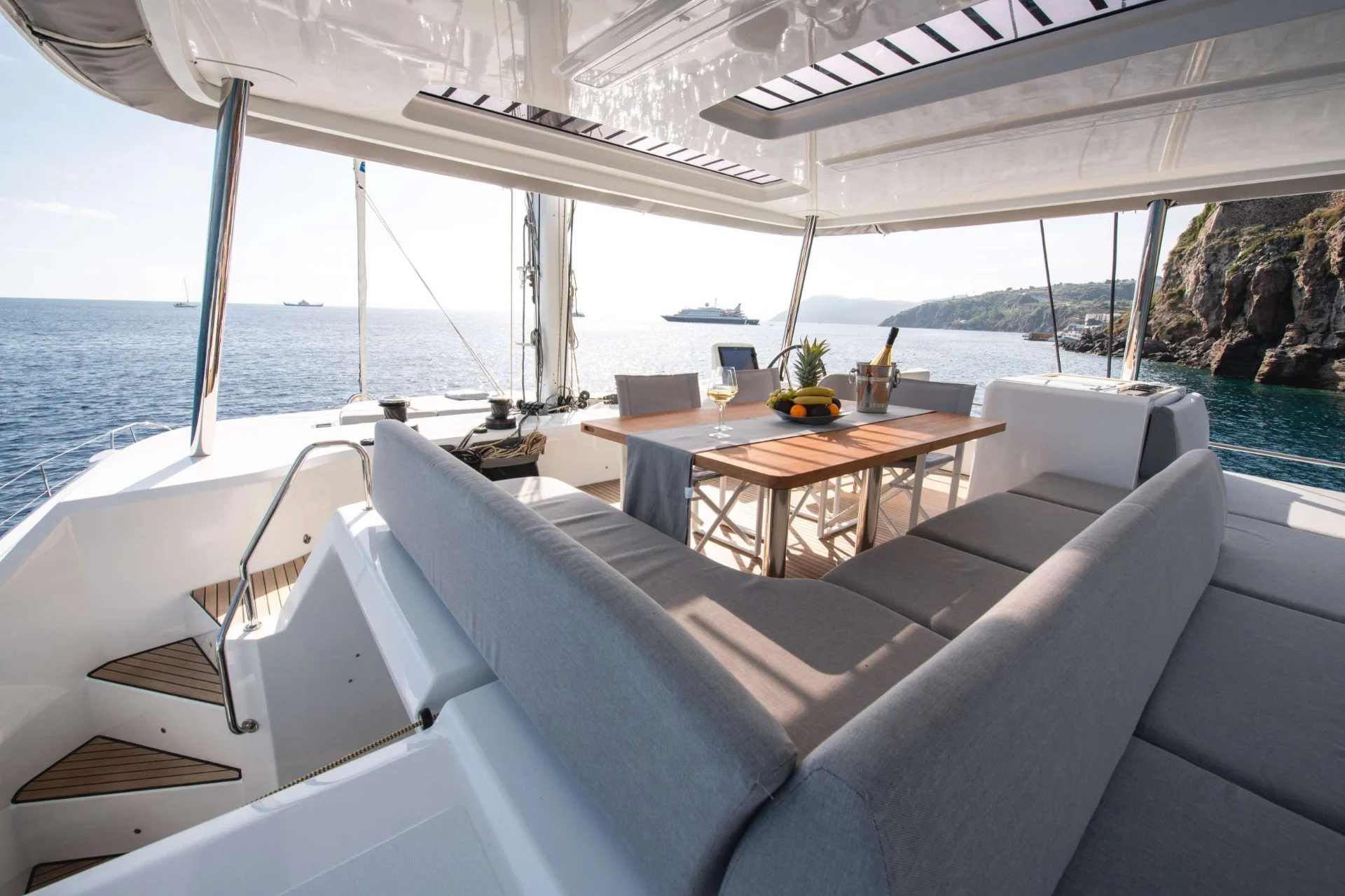 Lagoon 55 EL BLUE – flybridge