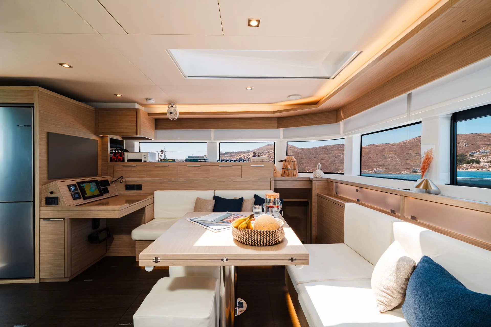 Lagoon 55 POSEIRA – Navigation station