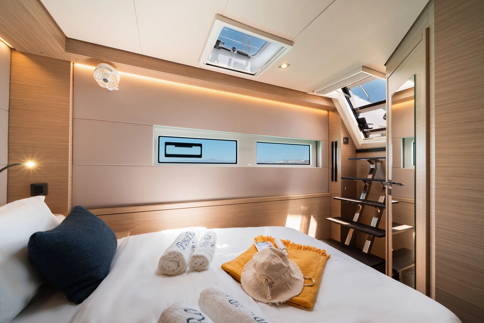 Lagoon 55 POSEIRA – Master cabin view