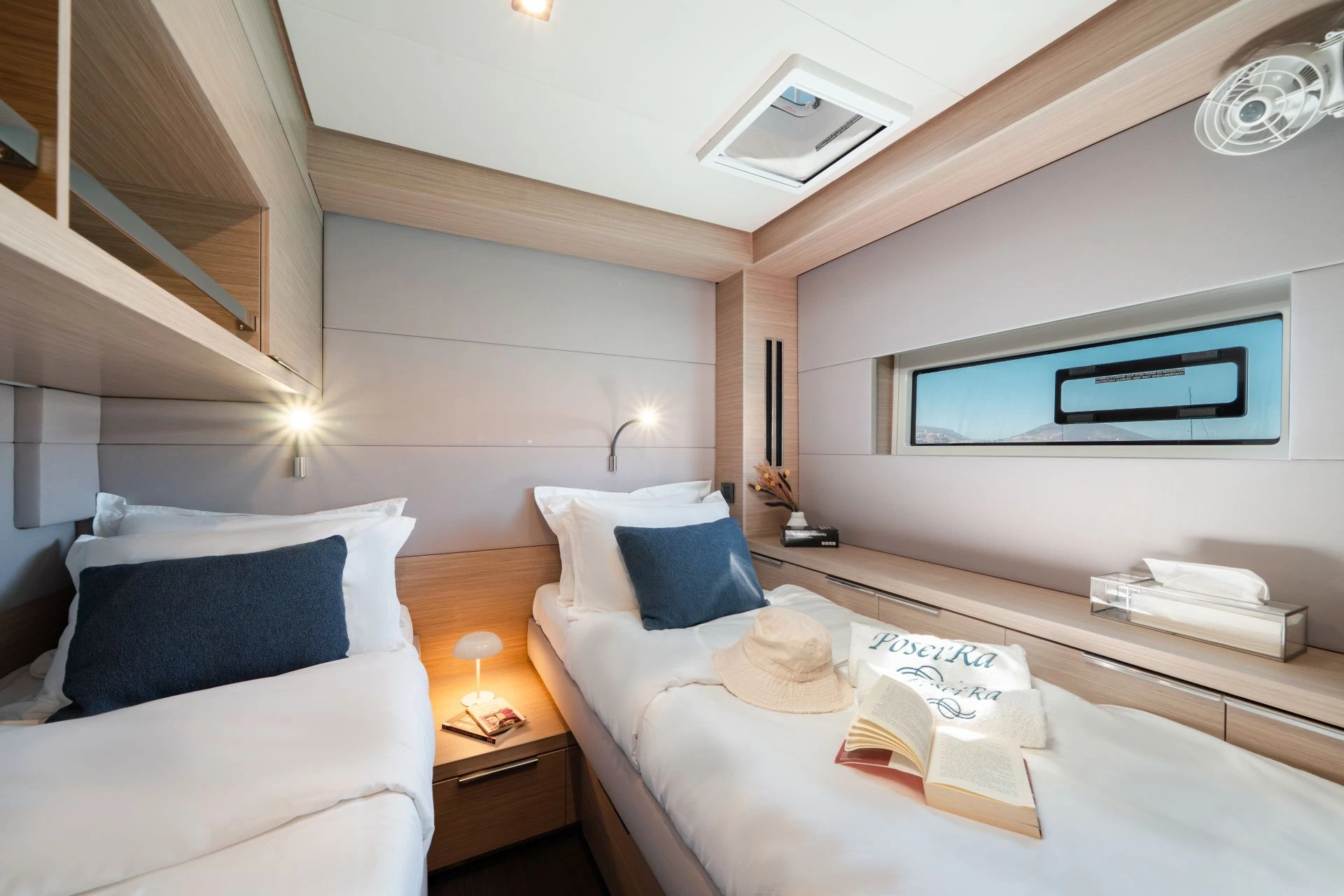 Lagoon 55 POSEIRA – Twin cabin view