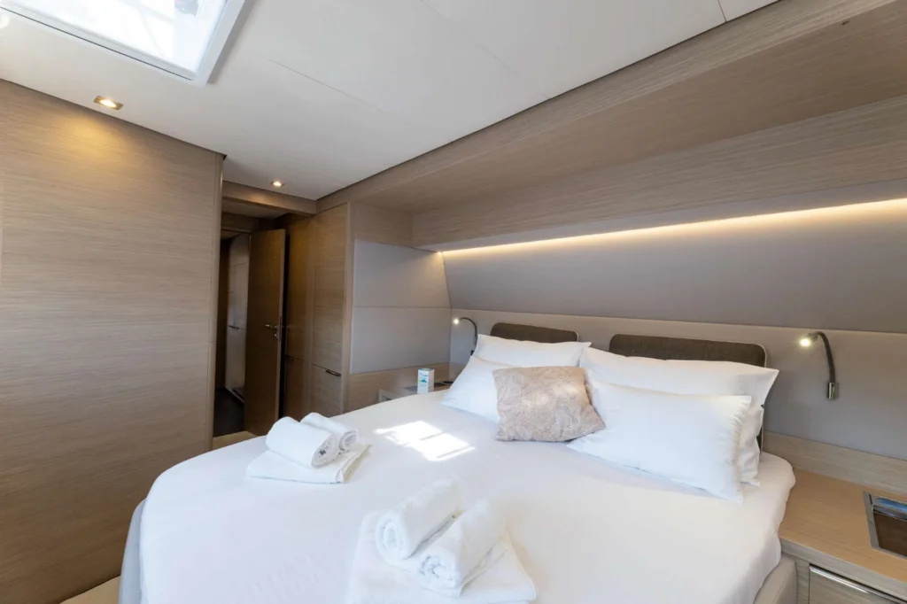 Lagoon 55 STAR LINK – double cabin