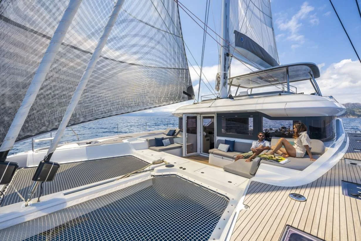 Lagoon 60 CATWALK I – foredeck