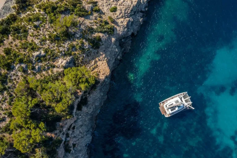 Lagoon 60 MONTECRISTO – aerial view at anchor