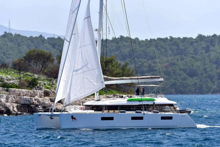 Lagoon 620 ADRIATIC LION – under sail