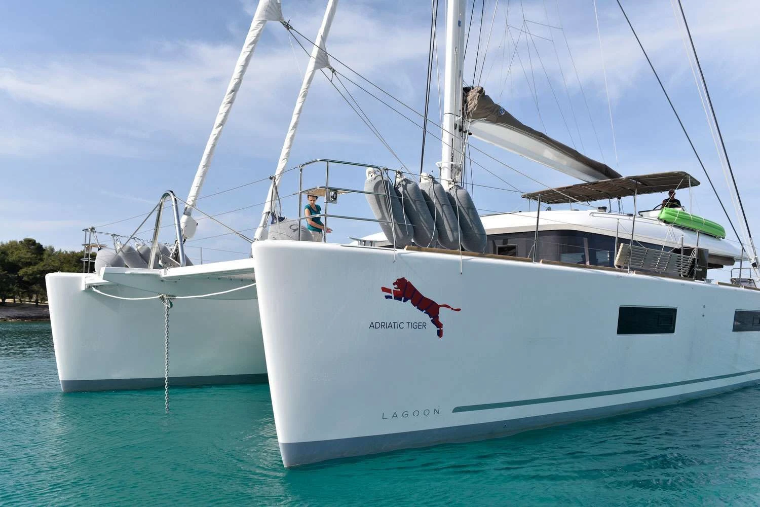 Lagoon 620 ADRIATIC TIGER – bow view