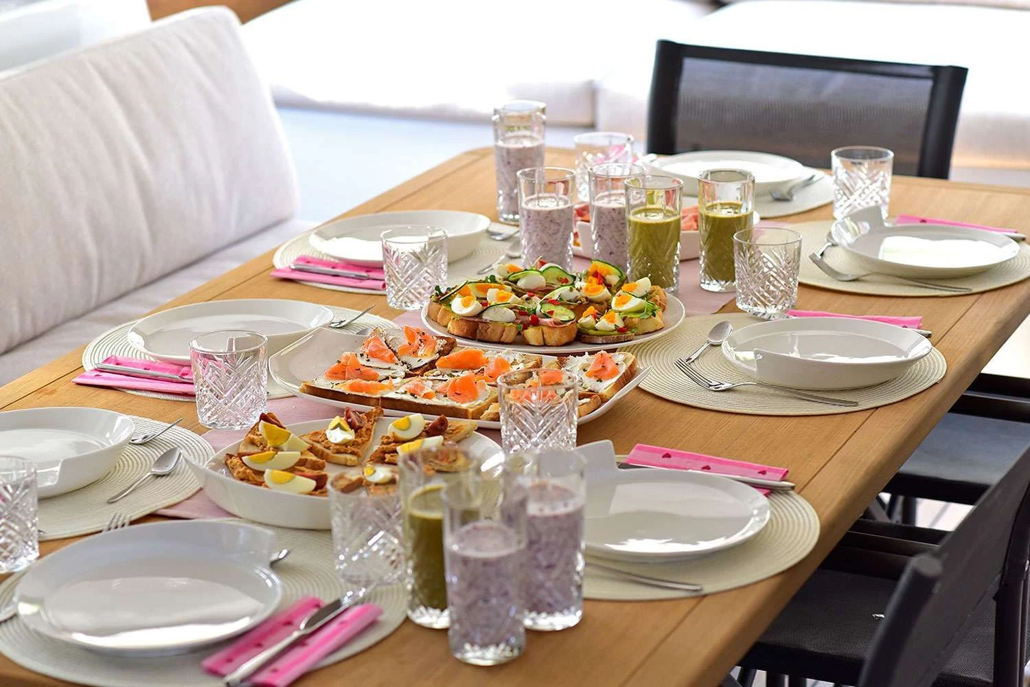 Lagoon 620 ADRIATIC TIGER – breakfast spread