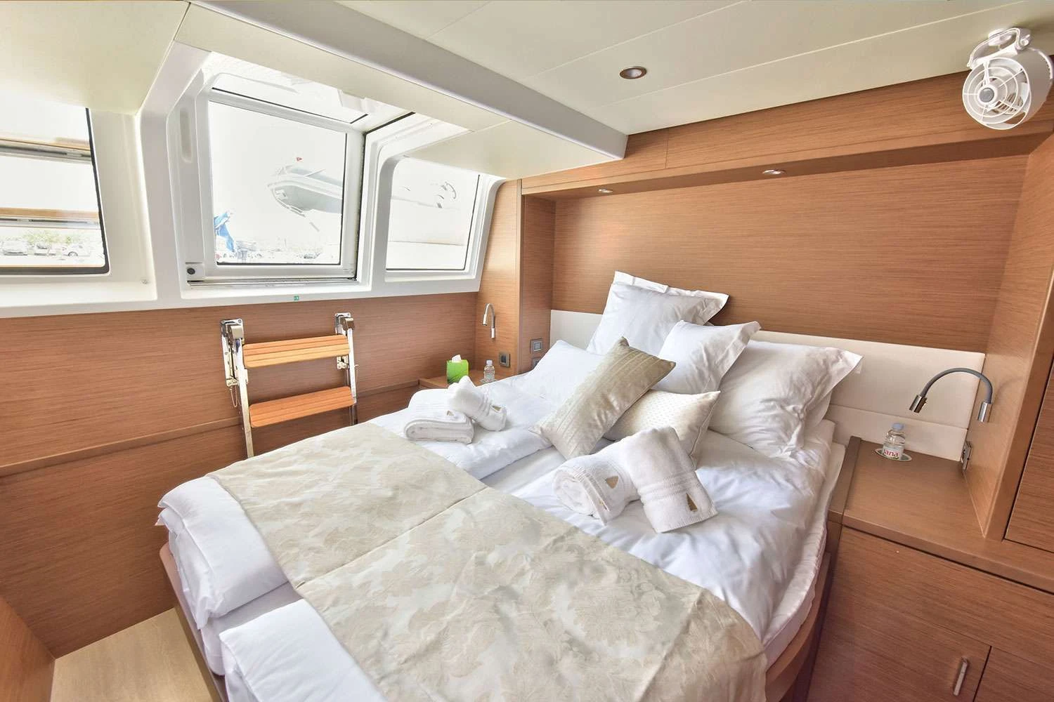 Lagoon 620 ADRIATIC TIGER – master cabin