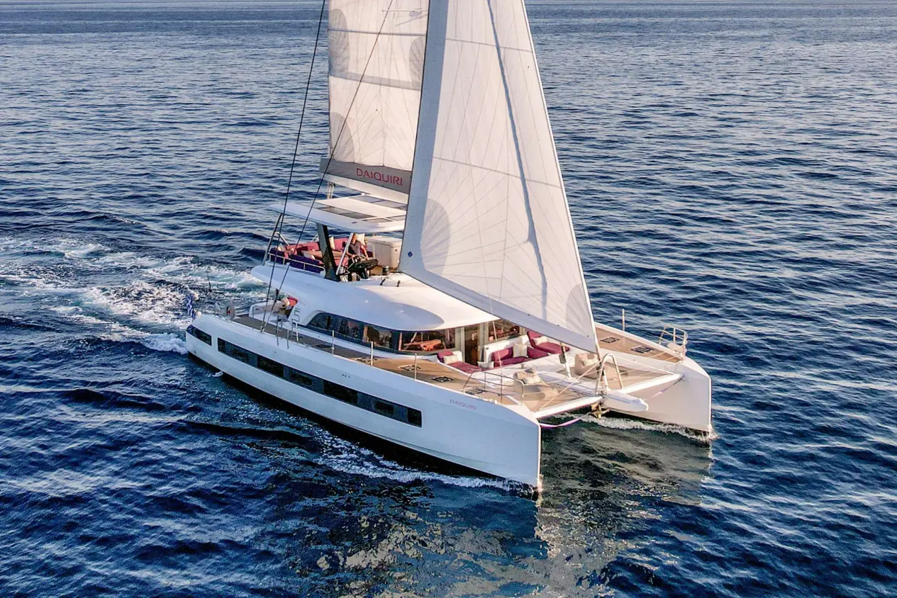 Lagoon 65 DAIQUIRI – Under sail