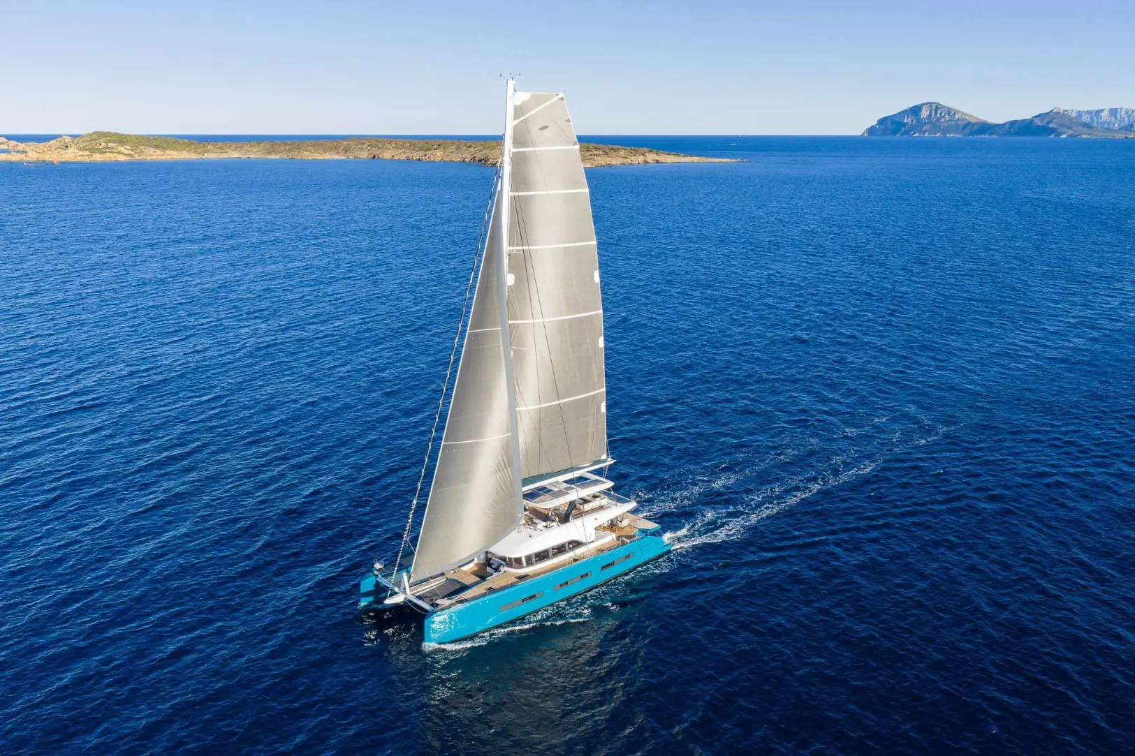 Lagoon Eighty 2 IMLADRIS – Under sail