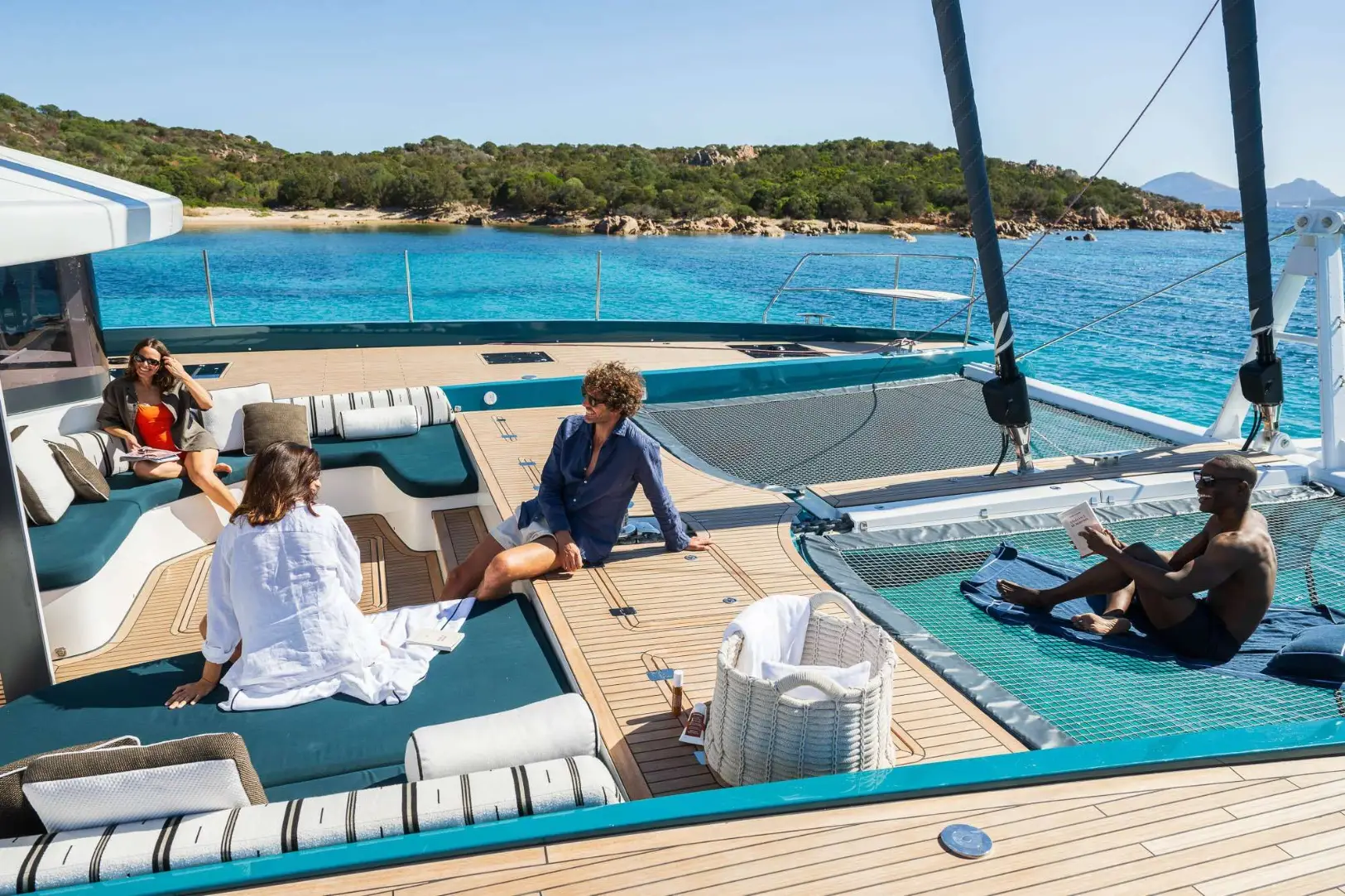 Lagoon Eighty 2 IMLADRIS – Foredeck relaxing