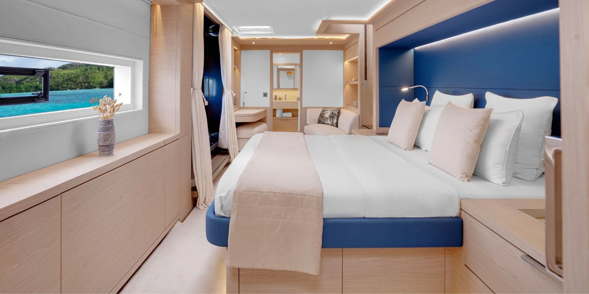 Lagoon Seventy 7 MANE ET NOCTE – VIP cabin