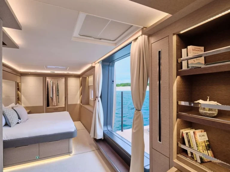 Lagoon Seventy 8 FRENCHWEST – Master cabin