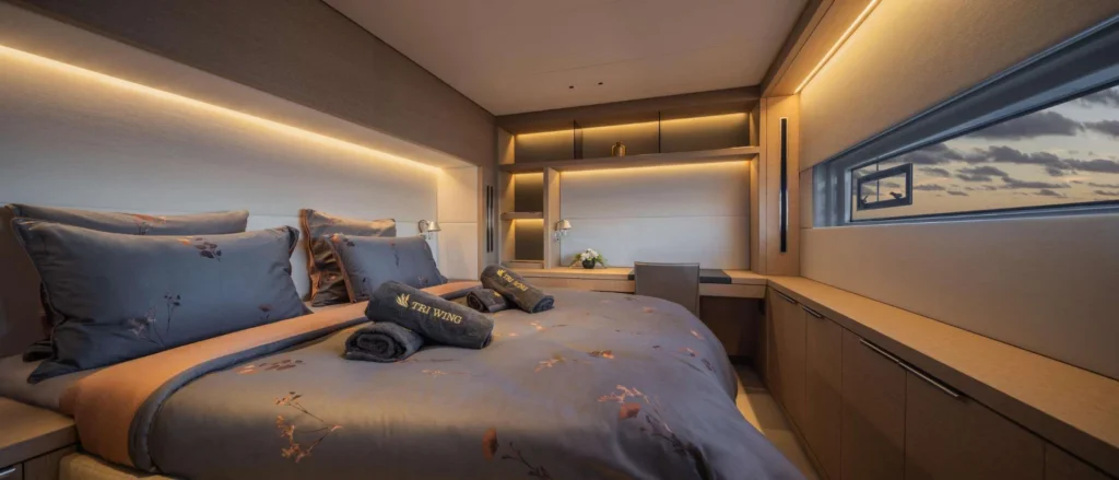 Lagoon Sixty 5 TRIWING ENDOR – queen cabin
