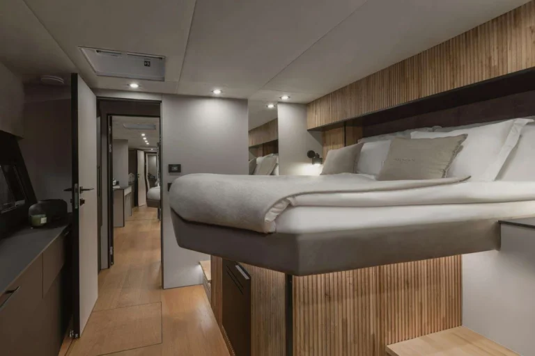Moon 60 MOONLIGHT – Guest cabin