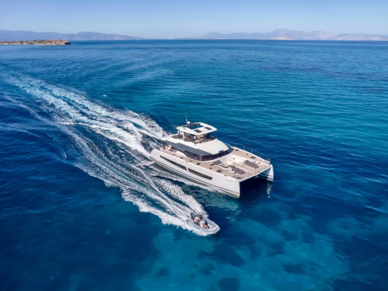 Power 67 CHRISTAL MIO – Under way