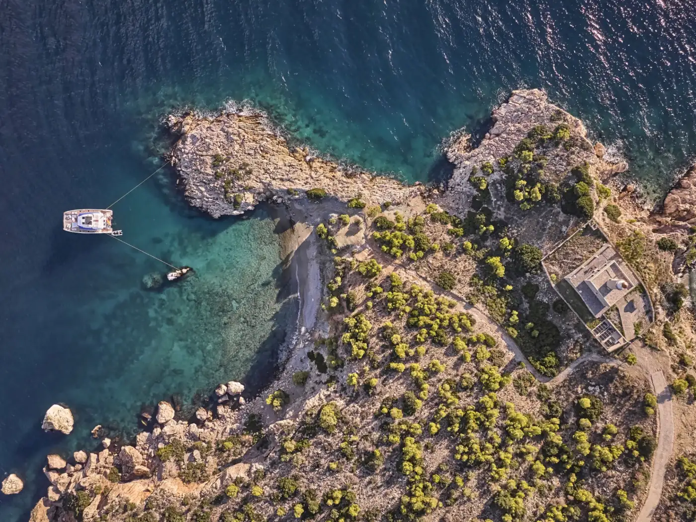 Power 67 MAJESTY OF GREECE – Aerial view at anchor