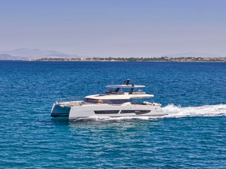 Power 80 ALINA – Under way