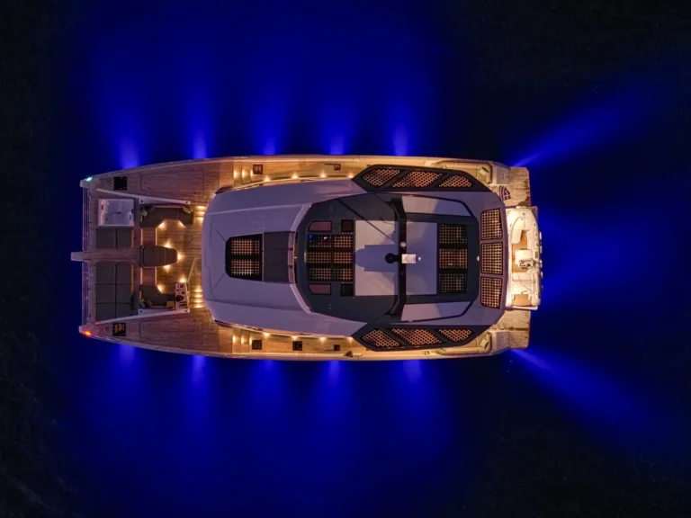 Power 80 ALINA – Aerial night view