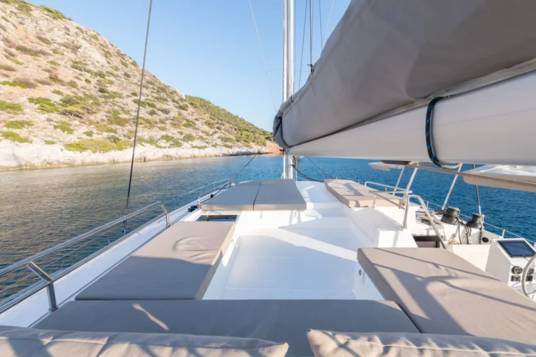 Saba 50 PI 2 – Flybridge overview