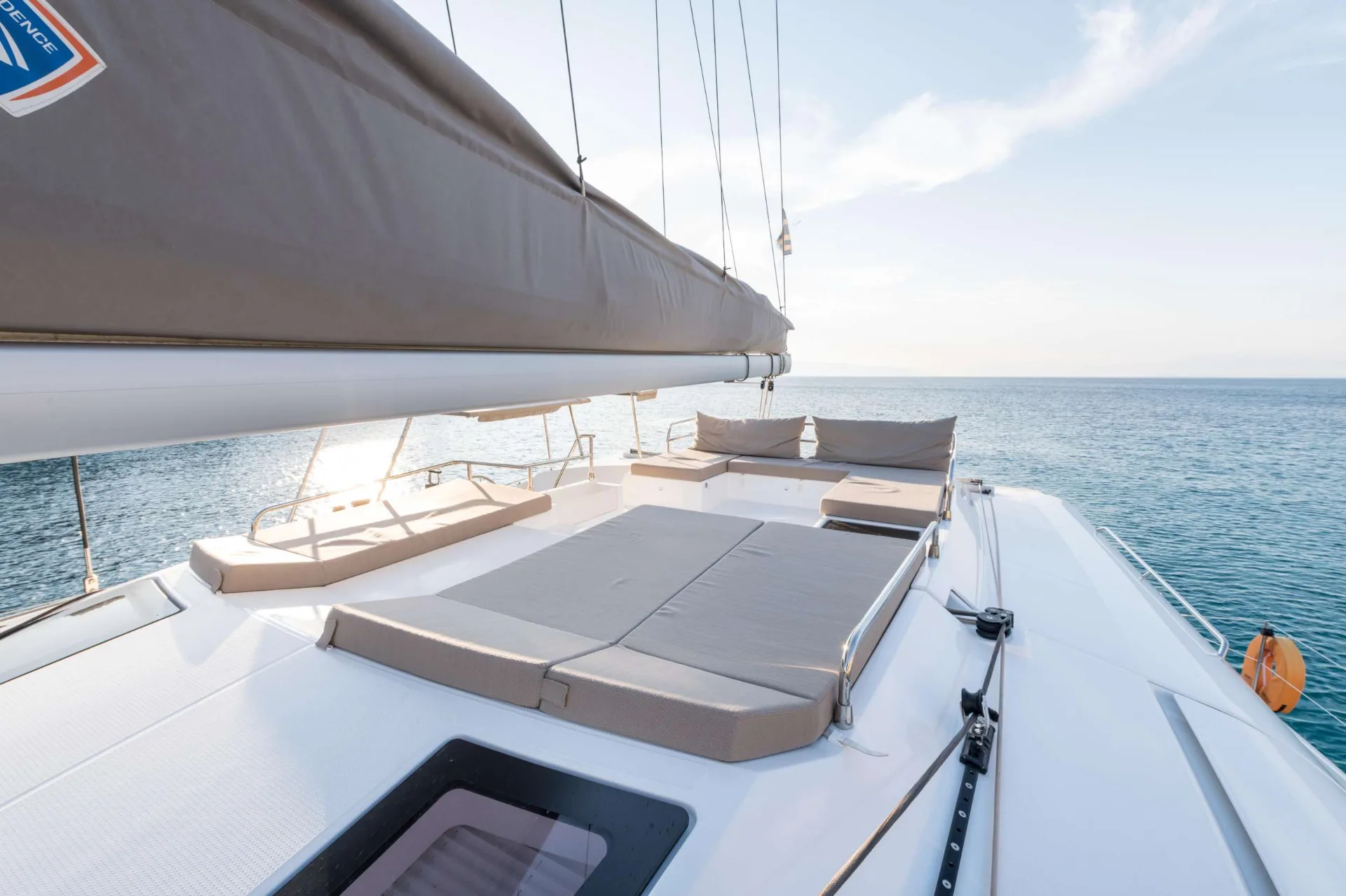 Saba 50 PI 2 – Flybridge sunbeds