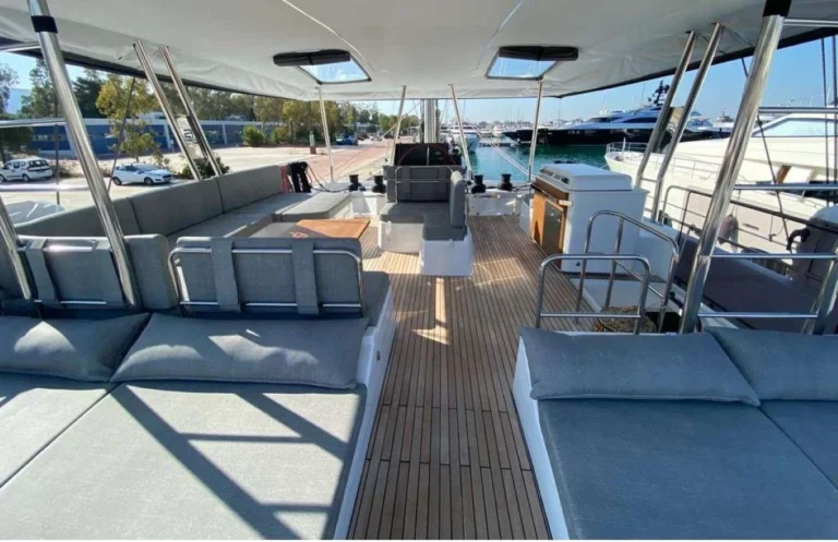 Fountaine Pajot Samana 59 ALLURE – Flybridge