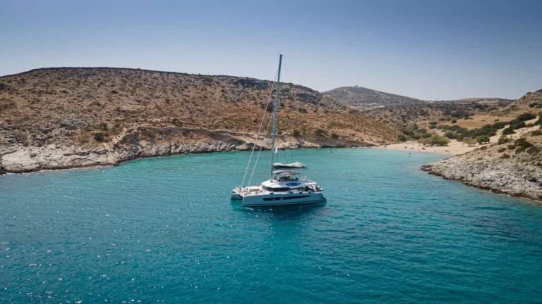 Fountaine Pajot Samana 59 ALLURE – Anchored in a bay