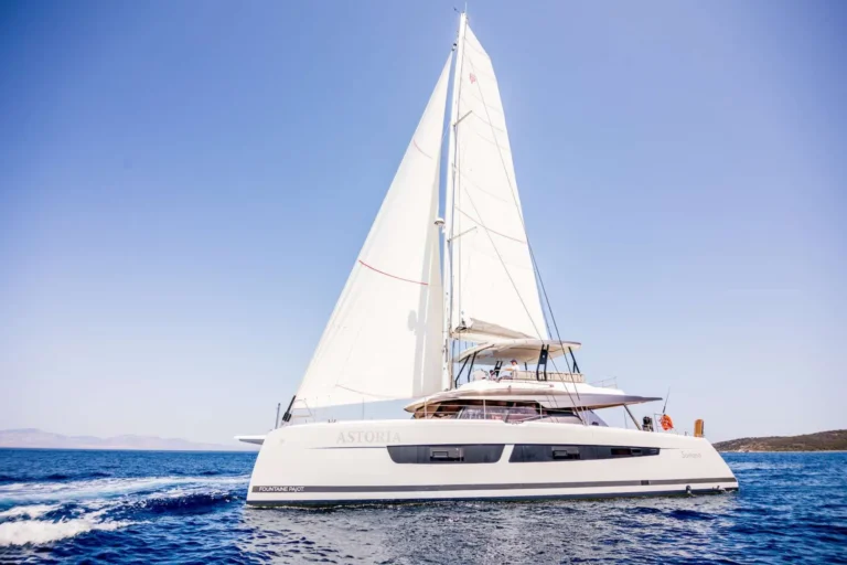 Samana 59 ASTORIA – Under sail