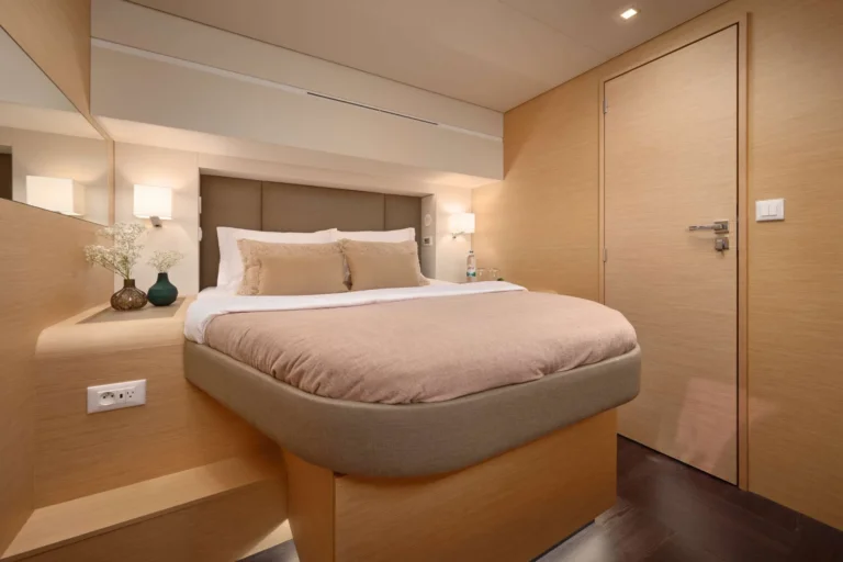 FP Samana 59 NIKA ONE – guest cabin