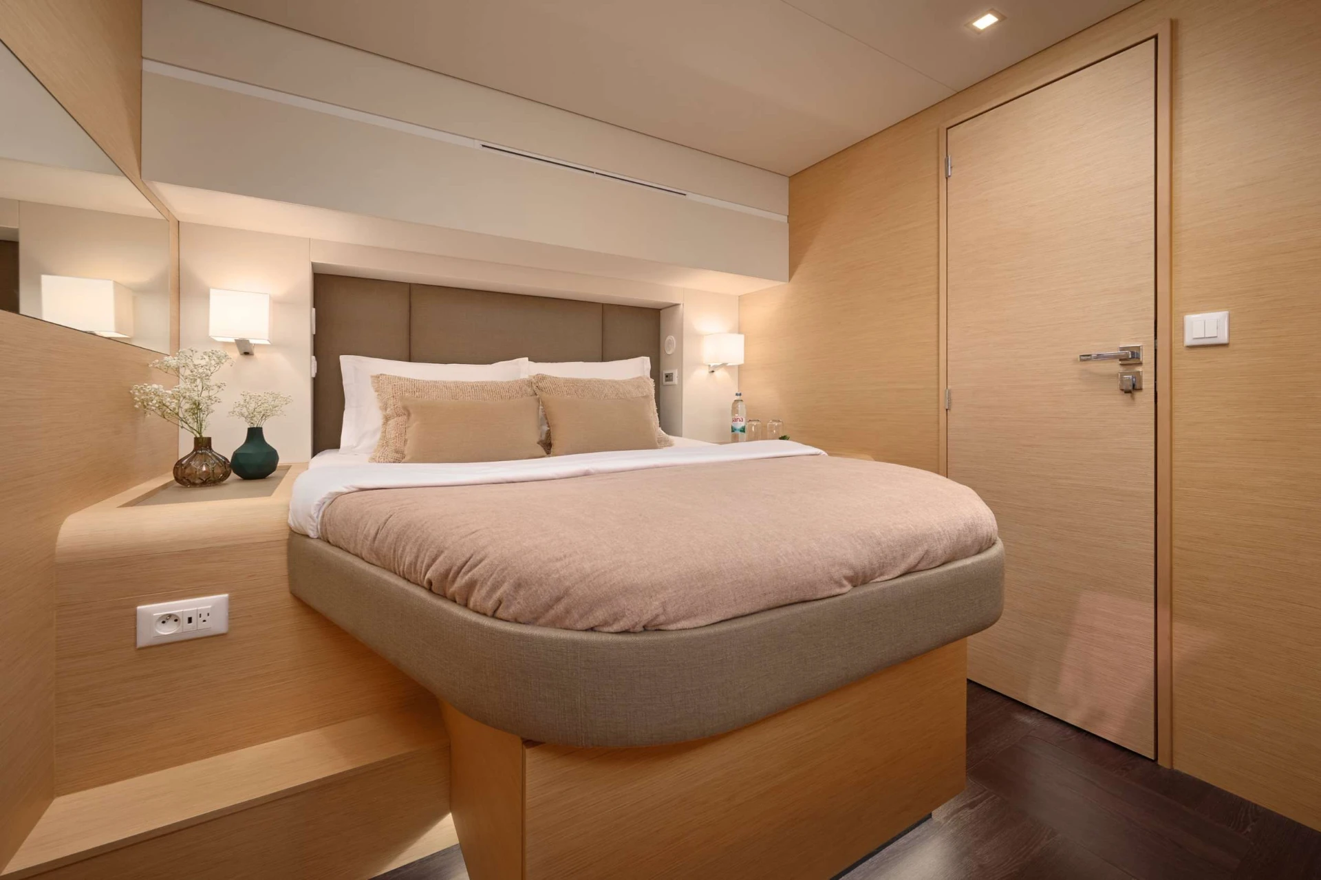 FP Samana 59 NIKA ONE – guest cabin